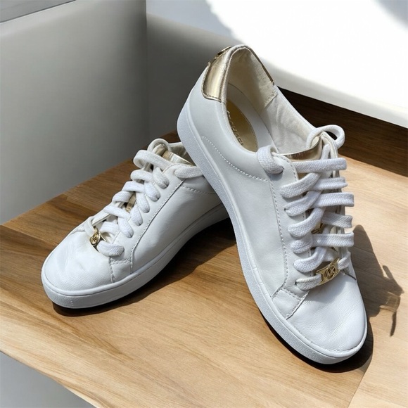 Michael Kors White and Gold Sneakers Leather Upper Size 5M - Picture 1 of 6